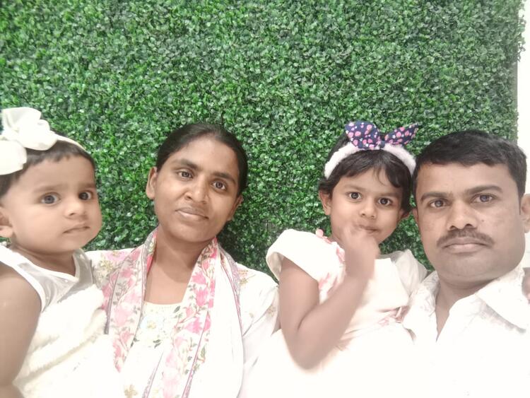 Pr. Ravi & Family,( Muthanallur & Mutthalli Church) Pr. Ravi & Family,( Muthanallur & Mutthalli Church)